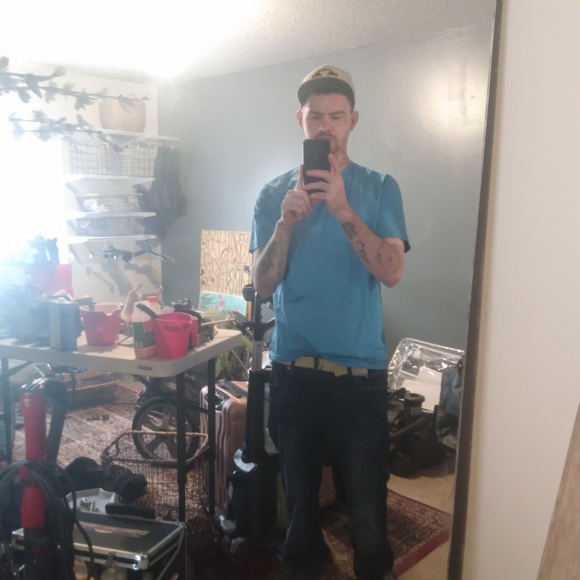 Meet your Posher, Josh - Picture 1 of 1